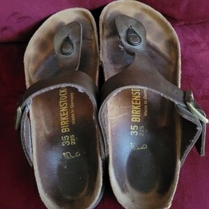 Birkenstock Gizeh Women’s Thong Sandals Size 4/4.5 Brown Oiled Leather EUC COMFY